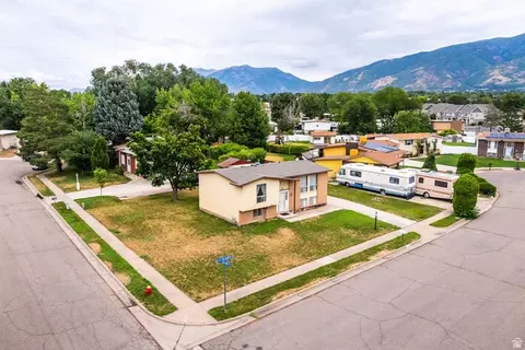 801 E 700 N, Layton, UT 84041