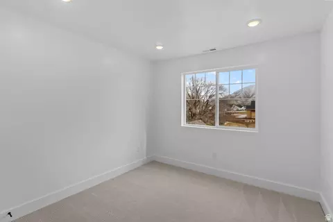 Bedroom - 1836 W Rivergate Dr, Logan, UT 84321 photo 4 of 6