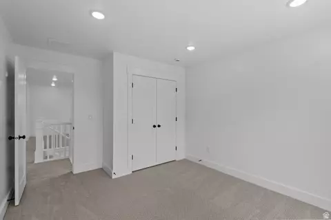 Bedroom - 1836 W Rivergate Dr, Logan, UT 84321 photo 3 of 6