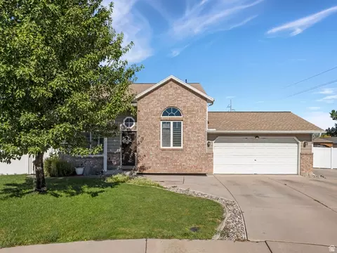 Exterior - 652 W 1100 N, Orem, UT 84057 photo 6 of 7
