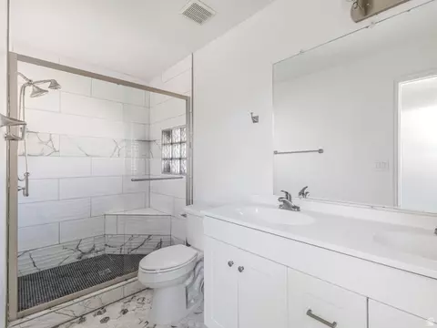 Bath - 652 W 1100 N, Orem, UT 84057 photo 1 of 3