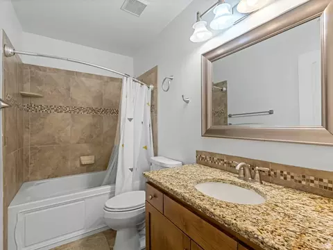 Bath - 652 W 1100 N, Orem, UT 84057 photo 3 of 3