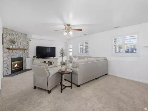 Living - 652 W 1100 N, Orem, UT 84057 photo 3 of 3