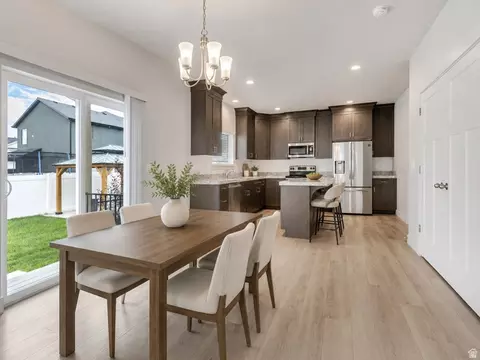 Dining - 4572 E Flower Pt, Eagle Mountain, UT 84005 photo 1 of 1