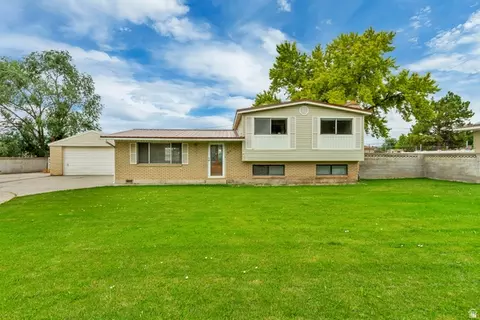 2659 W 7000 S, West Jordan, UT 84084