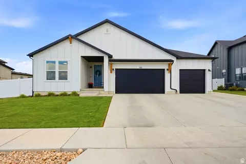 163 N Woodrun Way, Saratoga Springs, UT 84045