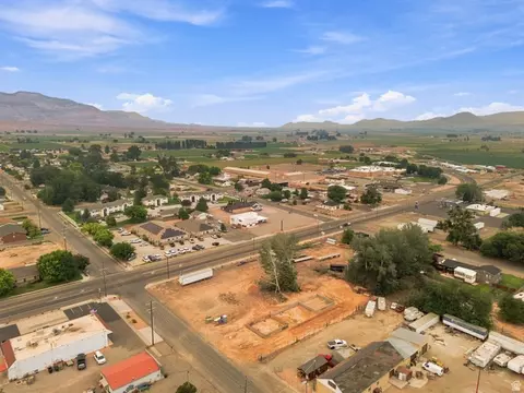 662 E 300 N, Richfield, UT 84701 photo 9