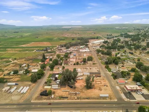 662 E 300 N, Richfield, UT 84701 photo 12