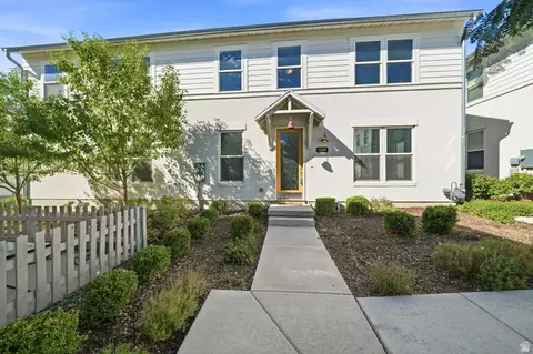 5289 W Big Sur Dr S, South Jordan, UT 84009