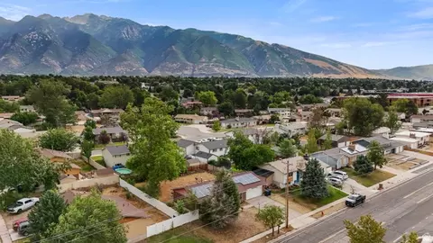 View/Area - 10865 S 1000 E, Sandy, UT 84094 photo 5 of 7