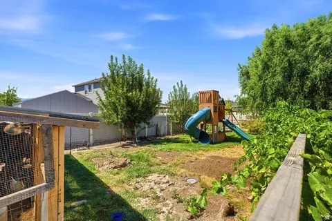 Exterior - 344 E 700 N, Springville, UT 84663 photo 13 of 19