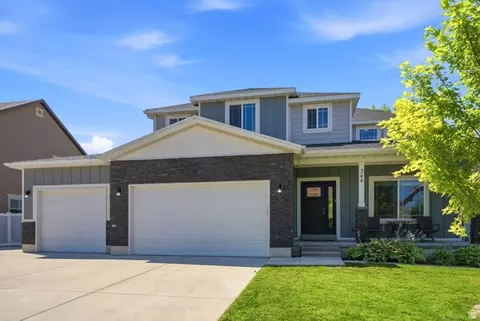 Exterior - 344 E 700 N, Springville, UT 84663 photo 2 of 19