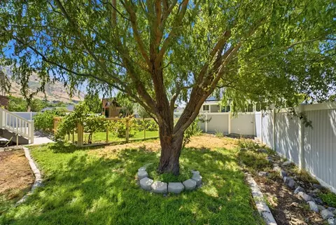 Exterior - 344 E 700 N, Springville, UT 84663 photo 8 of 19