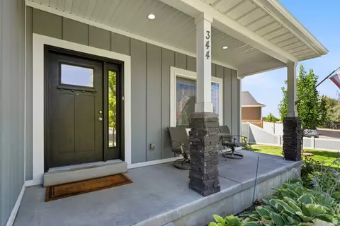 Exterior - 344 E 700 N, Springville, UT 84663 photo 3 of 19