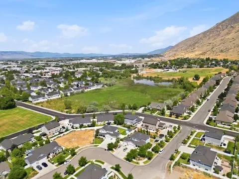 View/Area - 344 E 700 N, Springville, UT 84663 photo 4 of 6