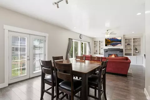 Dining - 344 E 700 N, Springville, UT 84663 photo 2 of 2