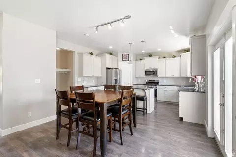 Dining - 344 E 700 N, Springville, UT 84663 photo 1 of 2