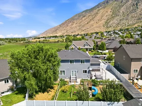 View/Area - 344 E 700 N, Springville, UT 84663 photo 2 of 6