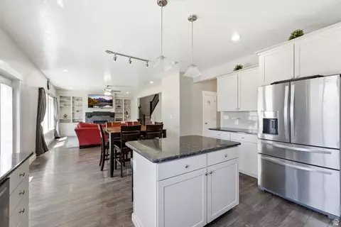 Kitchen - 344 E 700 N, Springville, UT 84663 photo 3 of 4