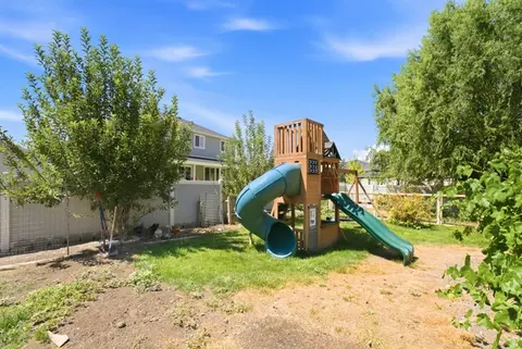 Exterior - 344 E 700 N, Springville, UT 84663 photo 18 of 19