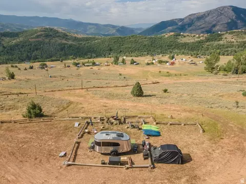 12750 E Cherry Way #424, Huntsville, UT 84317