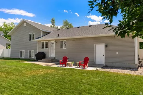 Exterior - 1539 W Kc Ln S, Logan, UT 84321 photo 4 of 5