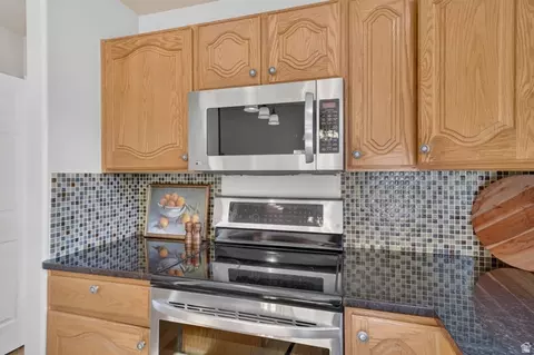 Kitchen - 316 S 550 W, Layton, UT 84041 photo 6 of 6