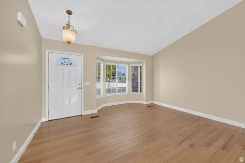 Living - 316 S 550 W, Layton, UT 84041 photo 3 of 8