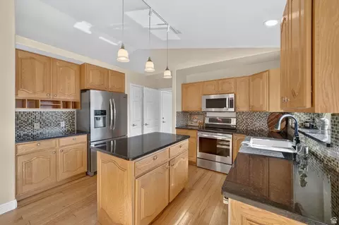 Kitchen - 316 S 550 W, Layton, UT 84041 photo 2 of 6