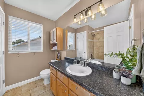 Bath - 316 S 550 W, Layton, UT 84041 photo 1 of 3