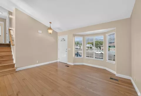 Living - 316 S 550 W, Layton, UT 84041 photo 4 of 8