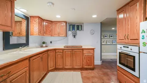 Kitchen - 15 S 300 E, Payson, UT 84651 photo 4 of 4