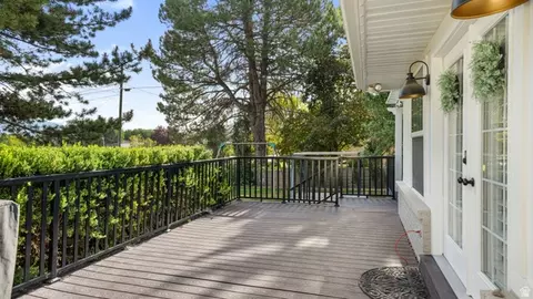 Exterior - 15 S 300 E, Payson, UT 84651 photo 3 of 9