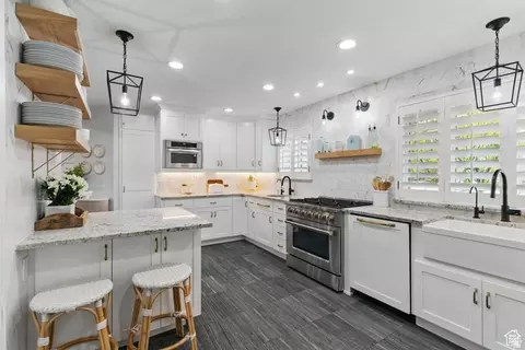 Kitchen - 15 S 300 E, Payson, UT 84651 photo 3 of 4