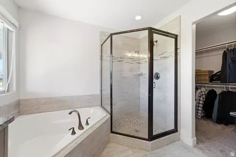 Bath - 533 W Moonlight Dr, Erda, UT 84074 photo 5 of 8