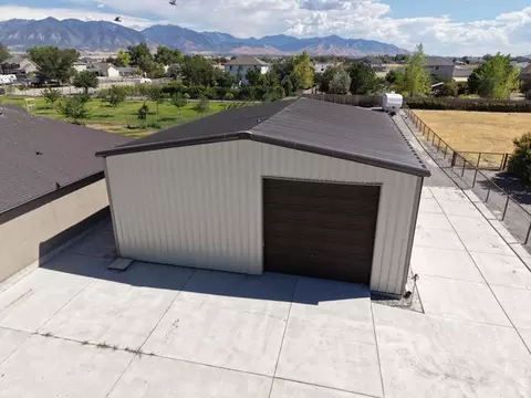 533 W Moonlight Dr, Erda, UT 84074 photo 2