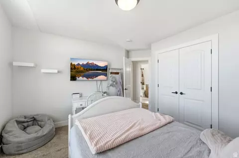Bedroom - 533 W Moonlight Dr, Erda, UT 84074 photo 13 of 17