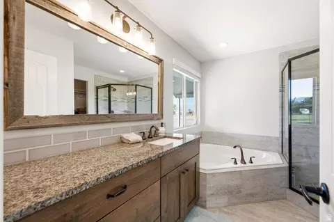 Bath - 533 W Moonlight Dr, Erda, UT 84074 photo 2 of 8