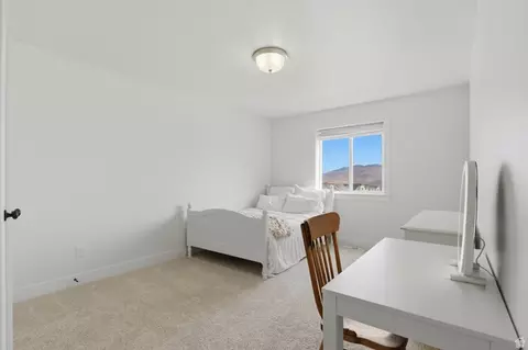 Bedroom - 3429 E Wheat Field Ln, Eagle Mountain, UT 84005 photo 2 of 4