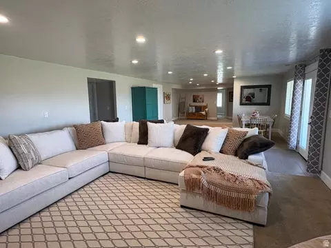 Living - 504 S Lake Vw, Vineyard, UT 84059 photo 3 of 3