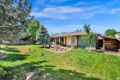 Exterior - 2532 E Cliff Swallow Dr, Sandy, UT 84093 photo 4 of 8