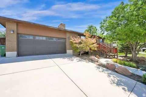 Exterior - 2532 E Cliff Swallow Dr, Sandy, UT 84093 photo 3 of 8