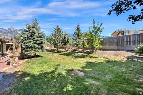 Exterior - 2532 E Cliff Swallow Dr, Sandy, UT 84093 photo 6 of 8