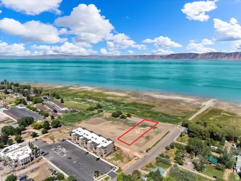126 S Waters Edge Ln #2, Garden City, UT 84028