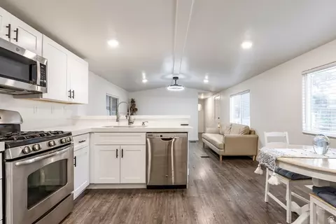 249 E Jordan View Dr S #132, Sandy, UT 84070 photo 8