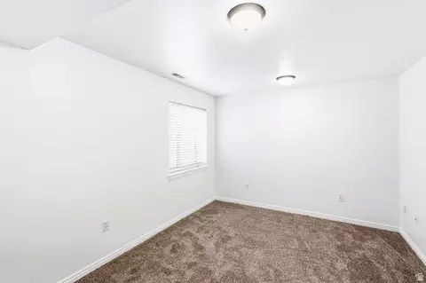 Bedroom - 3982 E Parkers Pl, Eagle Mountain, UT 84005 photo 5 of 7