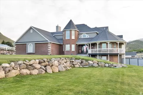 14656 S Rose Creek Ln W, Herriman, UT 84096