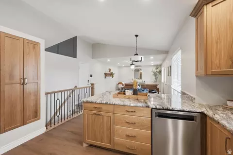 Kitchen - 38 W Clay Dr, Murray, UT 84107 photo 5 of 5