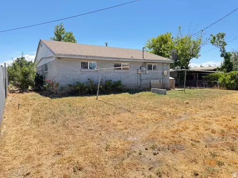 Exterior - 454 E 1100 N, Ogden, UT 84404 photo 4 of 11