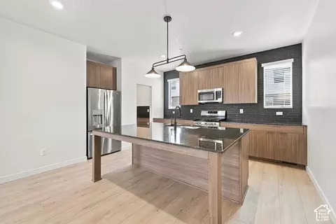 2328 W Magnolia Ln #102, Roy, UT 84067